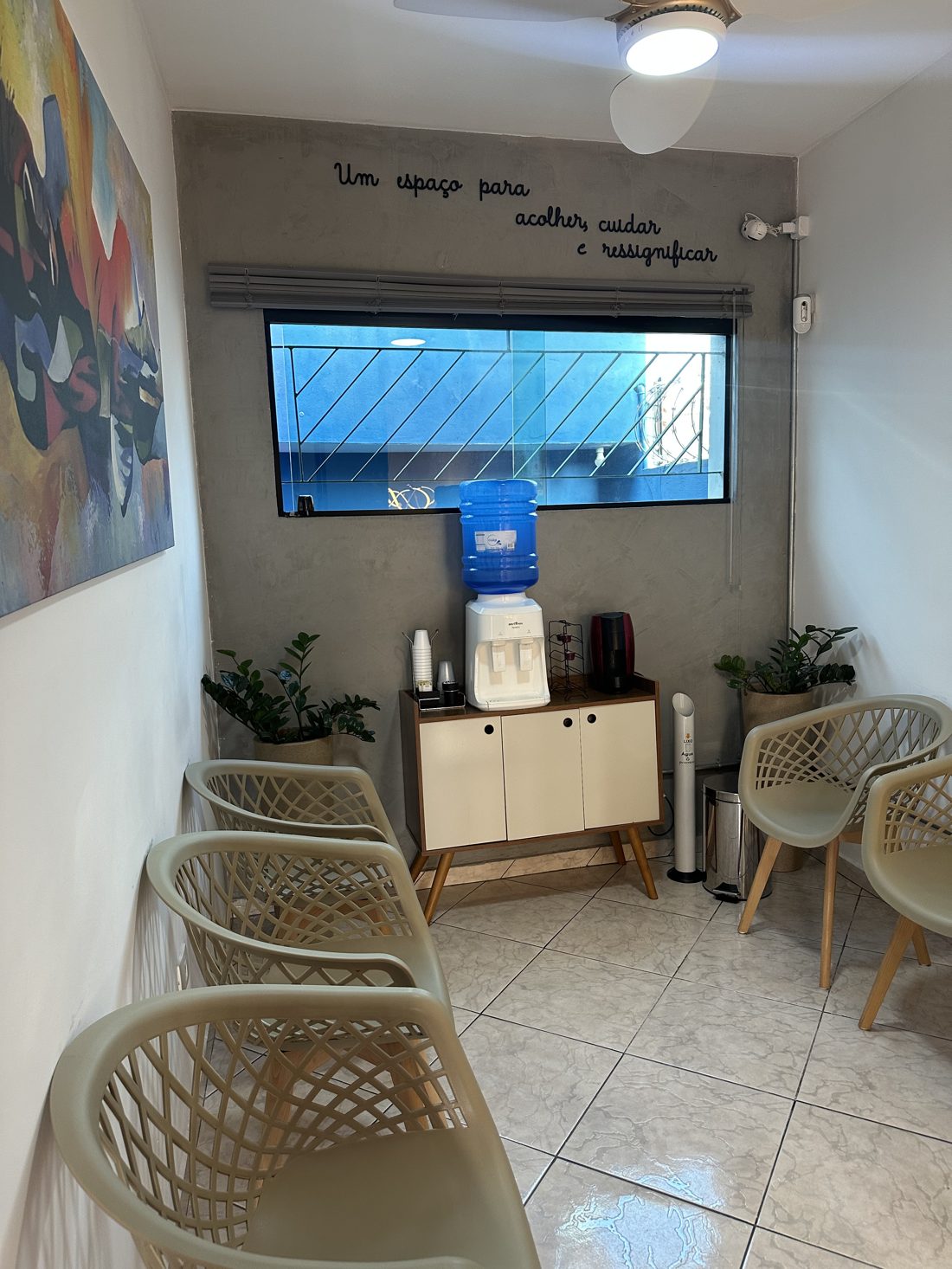 Sala de espera da Clínica Lõkahi